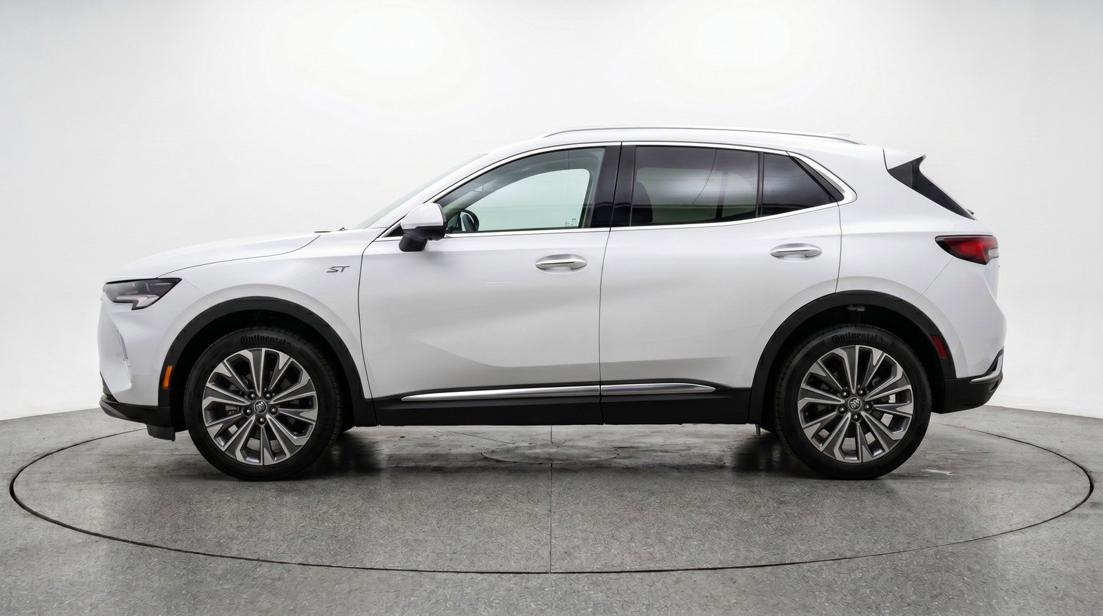 Used 2024 Buick Envision Preferred AWD/4WD image 5