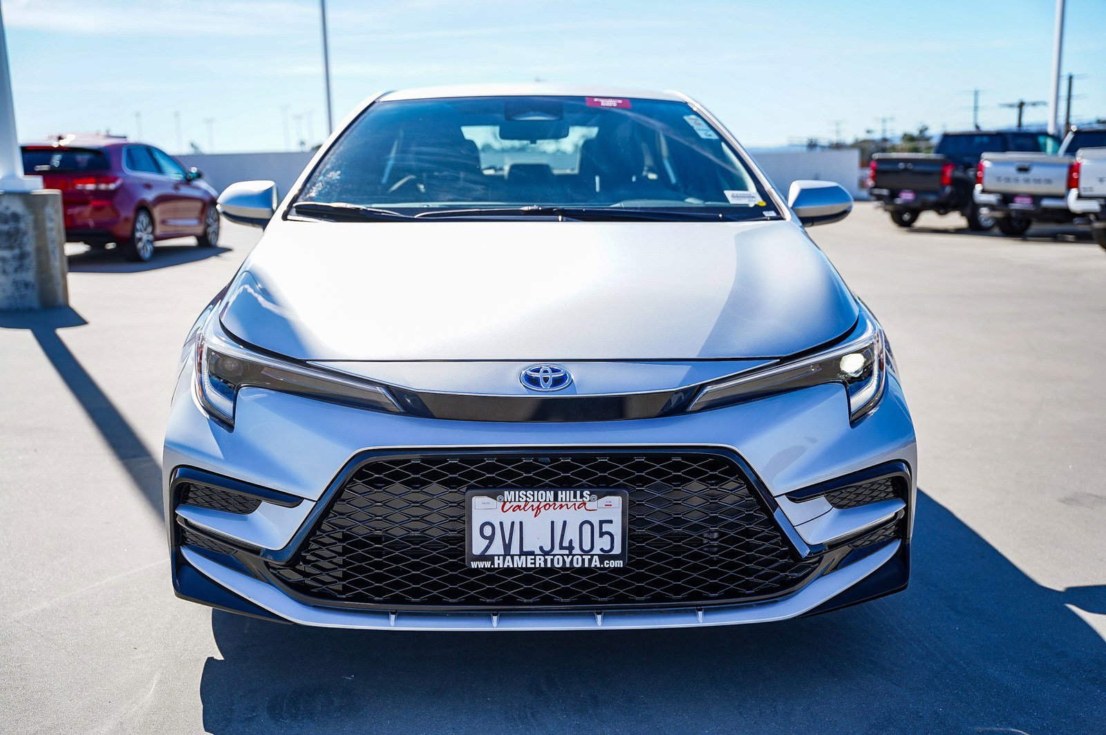 Certified 2025 Toyota Corolla SE image 2