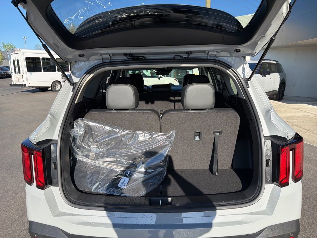New 2026 Kia Sorento S AWD/4WD image 16