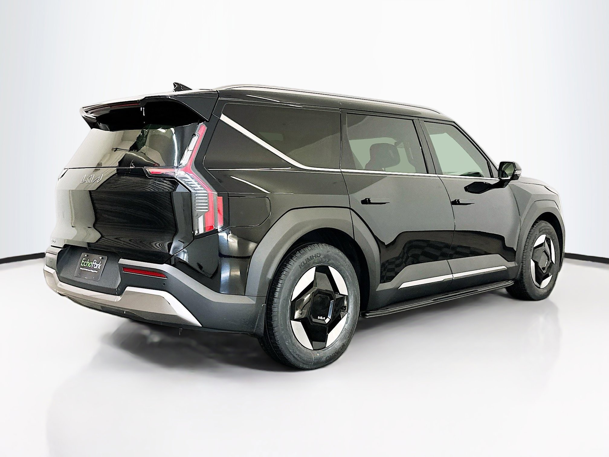 Used 2024 Kia EV9 Wind image 9