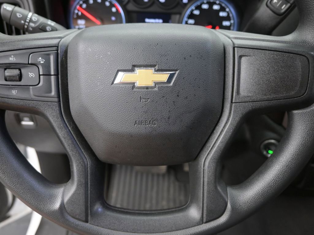 Used 2024 Chevrolet Silverado 1500 Custom image 17
