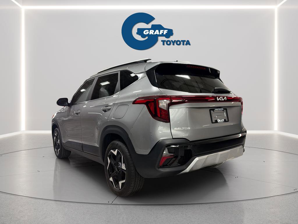 Used 2024 Kia Seltos EX AWD/4WD image 5