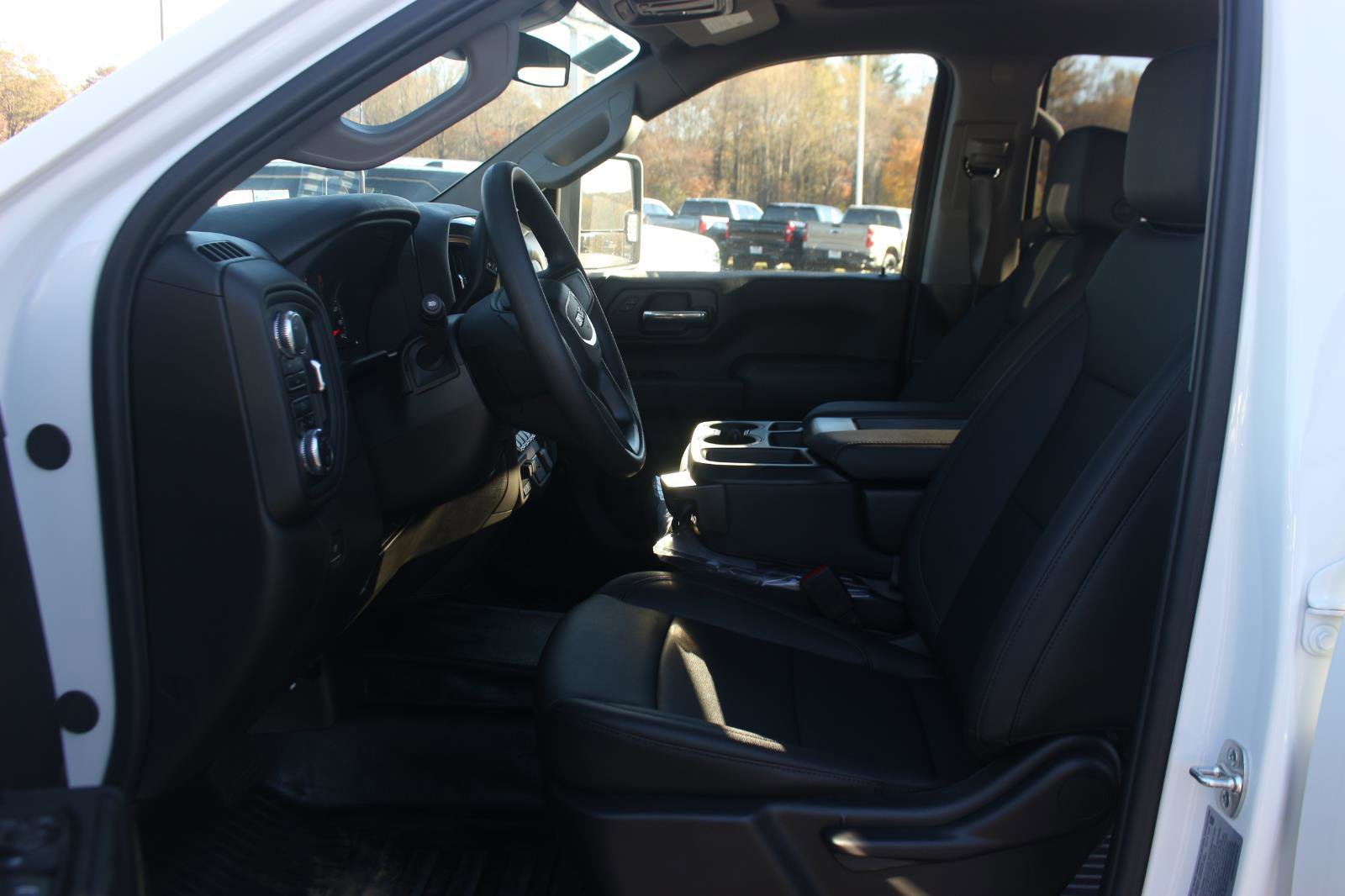 New 2025 GMC Sierra 2500 Pro w/ Convenience Package image 13