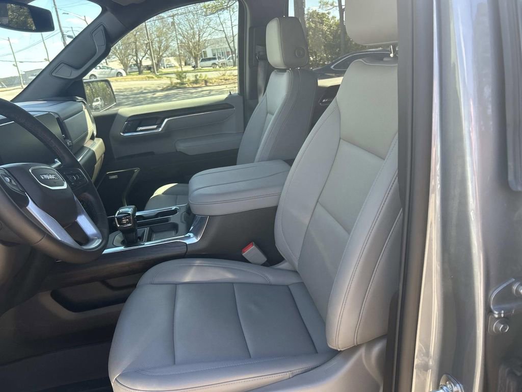 Used 2025 GMC Sierra 1500 SLT w/ SLT Premium Plus Package image 16