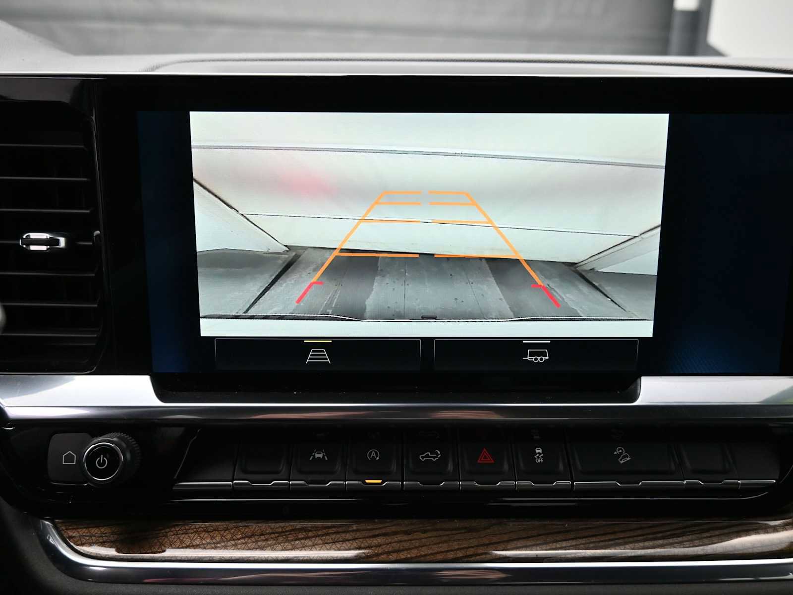 Used 2024 Chevrolet Silverado 1500 RST w/ Z71 Off-Road Package image 8