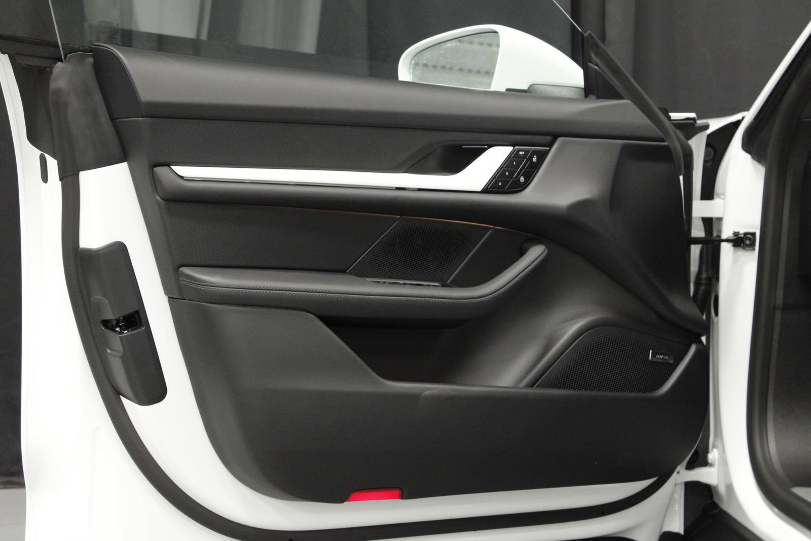 New 2026 Porsche Taycan AWD/4WD image 14
