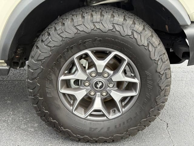 Used 2025 Ford Bronco Badlands AWD/4WD image 29