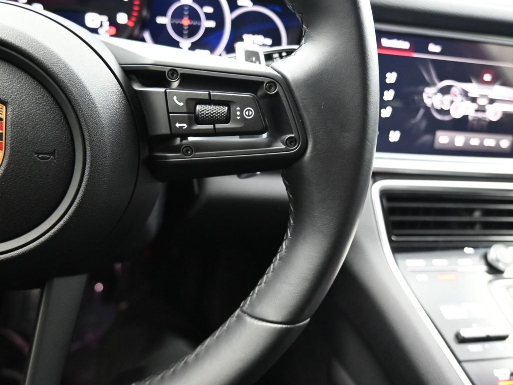 Used 2023 Porsche Panamera Platinum Edition image 26