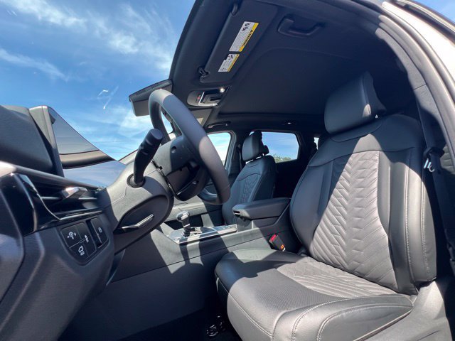 New 2026 Kia Sportage X-Line w/ X-Line Technology Package AWD/4WD image 18