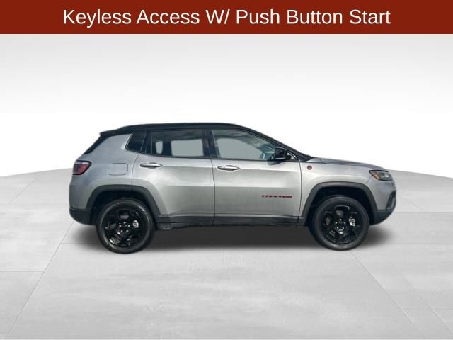 Used 2023 Jeep Compass Trailhawk image 8