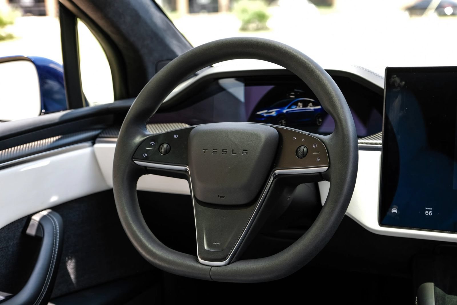 Used 2022 Tesla Model X Plaid AWD/4WD image 16