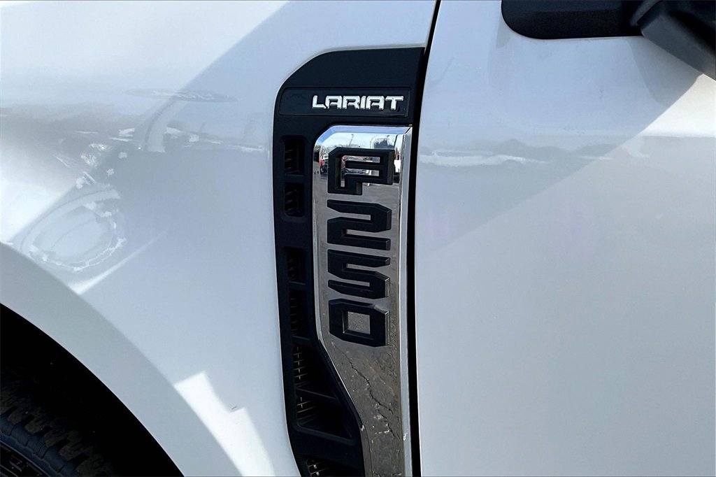 Used 2025 Ford F250 Lariat w/ Lariat Ultimate Package image 25