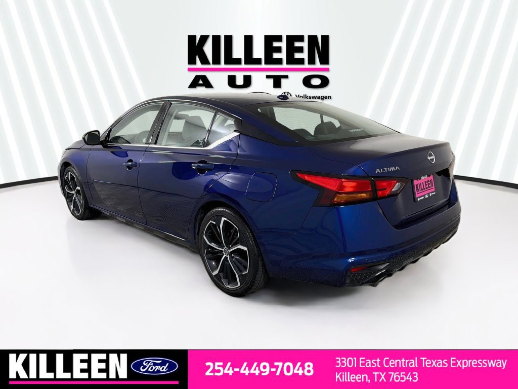 Used 2024 Nissan Altima 2.5 SR FWD image 7