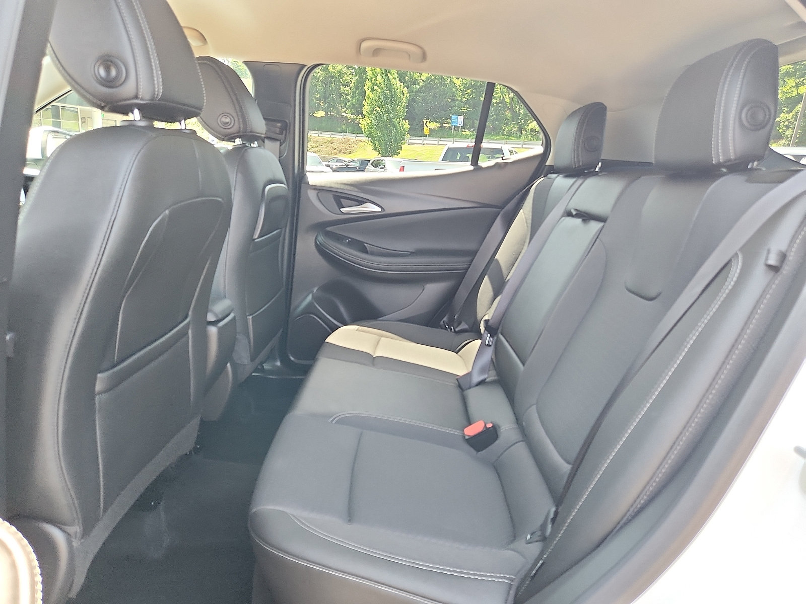 Used 2026 Buick Encore GX Preferred w/ Comfort Package AWD/4WD image 10