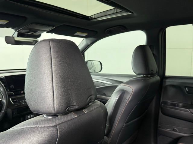 Used 2022 Honda Pilot TrailSport image 23