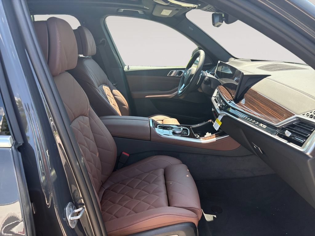 New 2026 BMW X5 xDrive40i w/ Climate Comfort Package AWD/4WD image 15