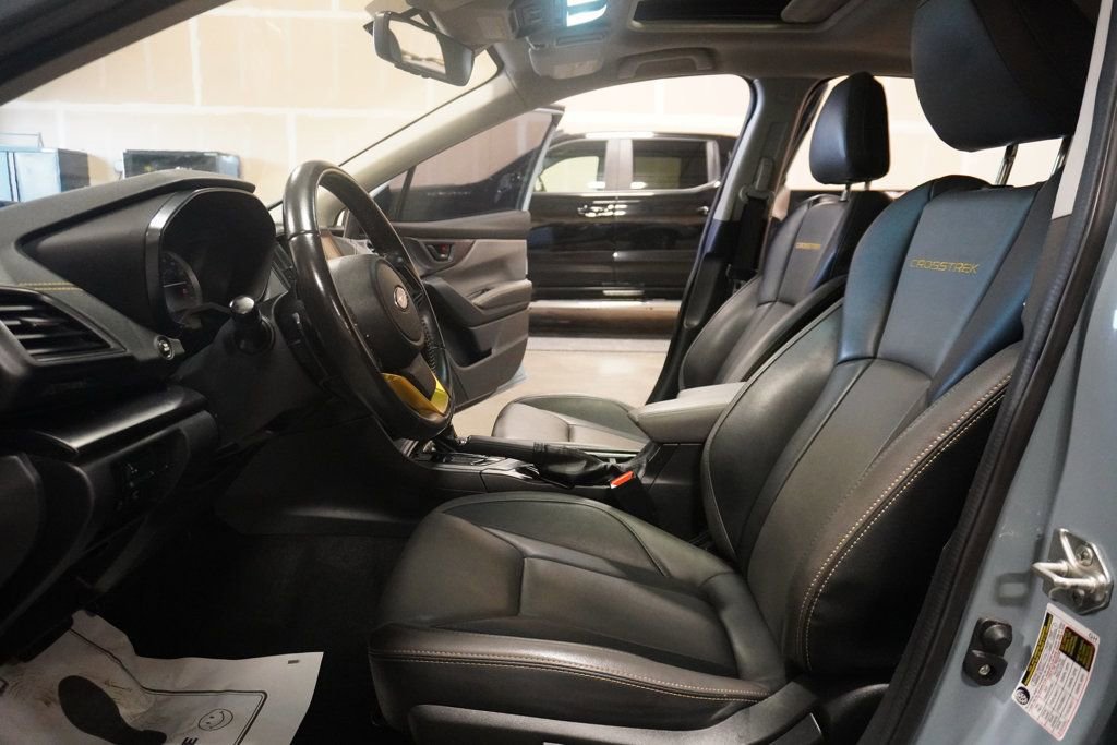 Used 2022 Subaru Crosstrek 2.5i Sport w/ Moonroof Package image 5