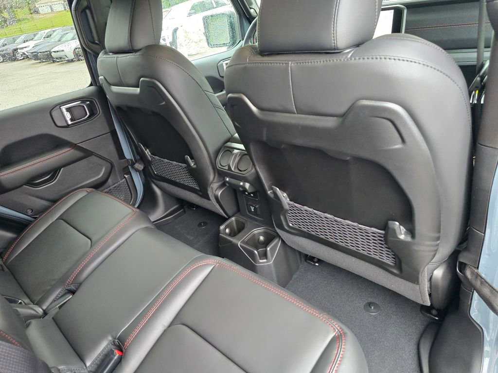 New 2025 Jeep Gladiator Rubicon image 24