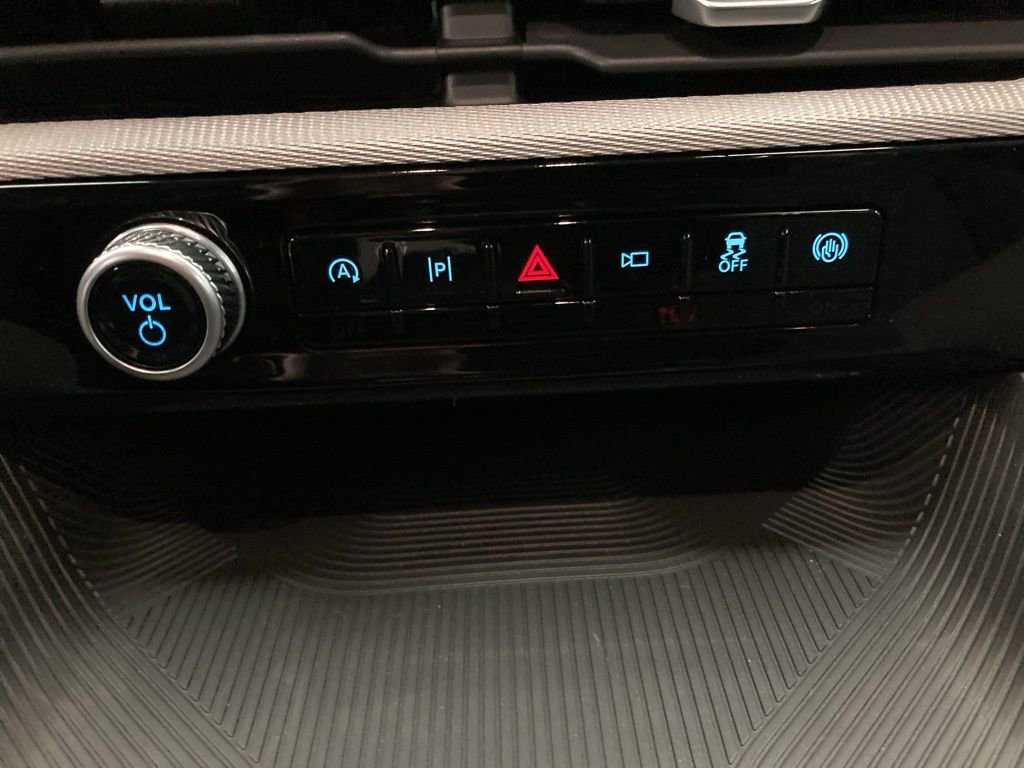 New 2026 Ford Explorer Active image 22