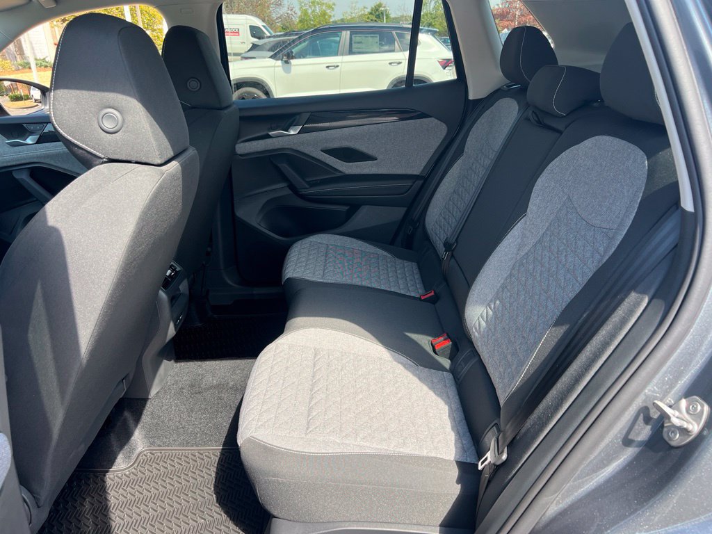 Used 2026 Volkswagen Tiguan S FWD image 25