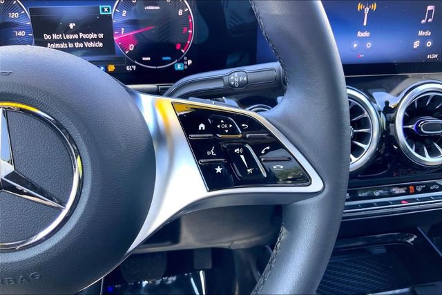 Used 2026 Mercedes-Benz GLA 250 4MATIC image 21