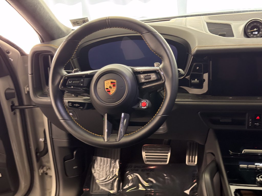 Used 2024 Porsche Cayenne Turbo GT AWD/4WD image 21