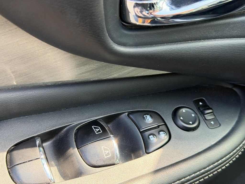 Used 2018 Nissan Murano Platinum w/ Cargo Package AWD/4WD image 15