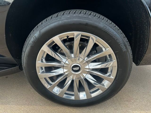 Used 2023 Cadillac Escalade ESV Premium Luxury image 10