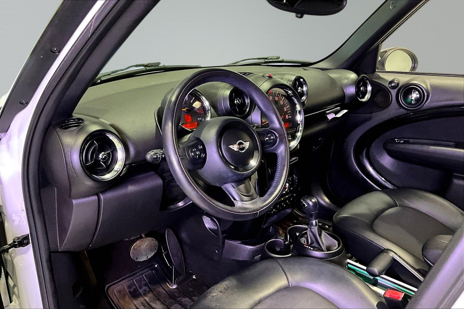 Used 2015 MINI Cooper Countryman FWD image 16