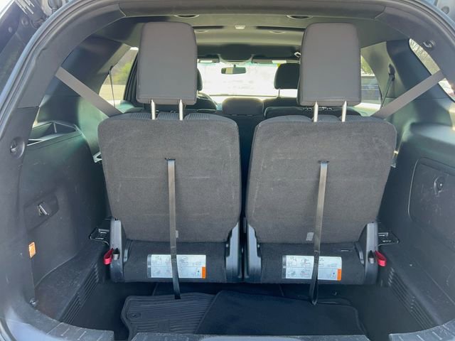 Used 2016 Ford Explorer XLT w/ Equipment Group 201A image 17