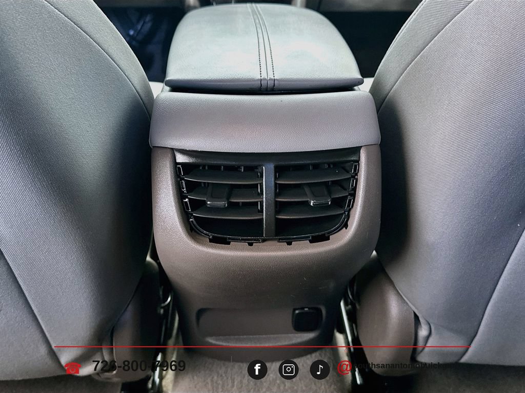Certified 2022 Chevrolet Malibu LT FWD image 26
