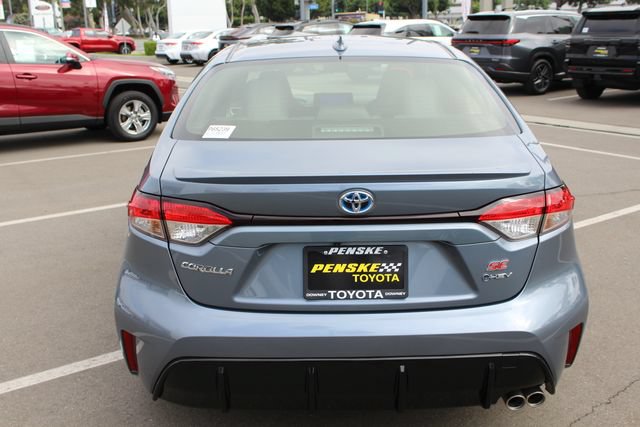 Certified 2025 Toyota Corolla SE FWD image 16