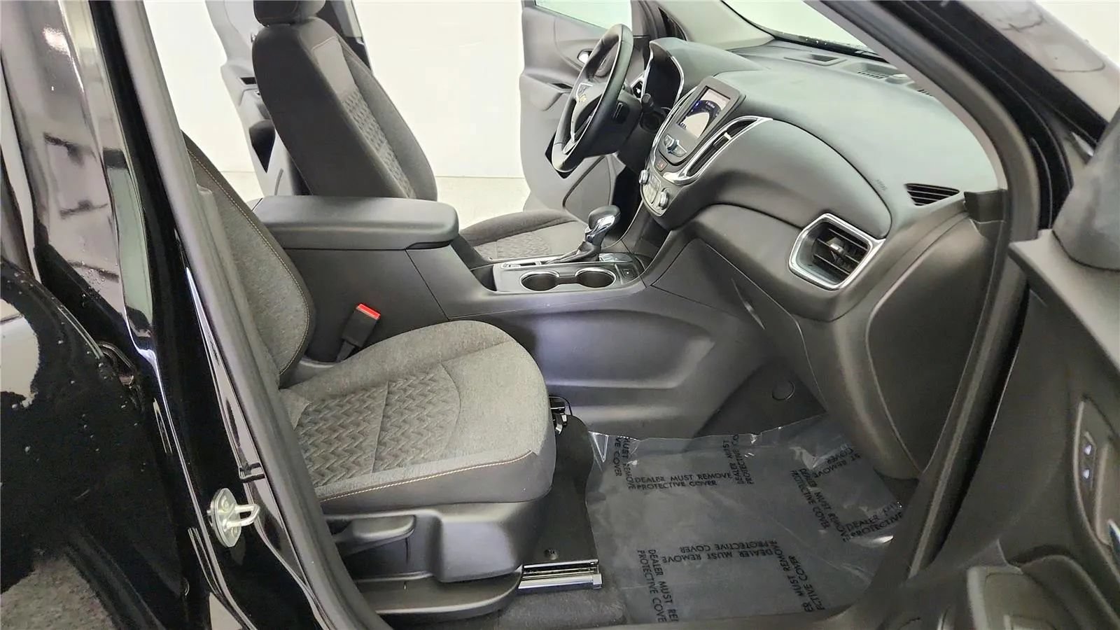 Used 2023 Chevrolet Equinox LT FWD image 36