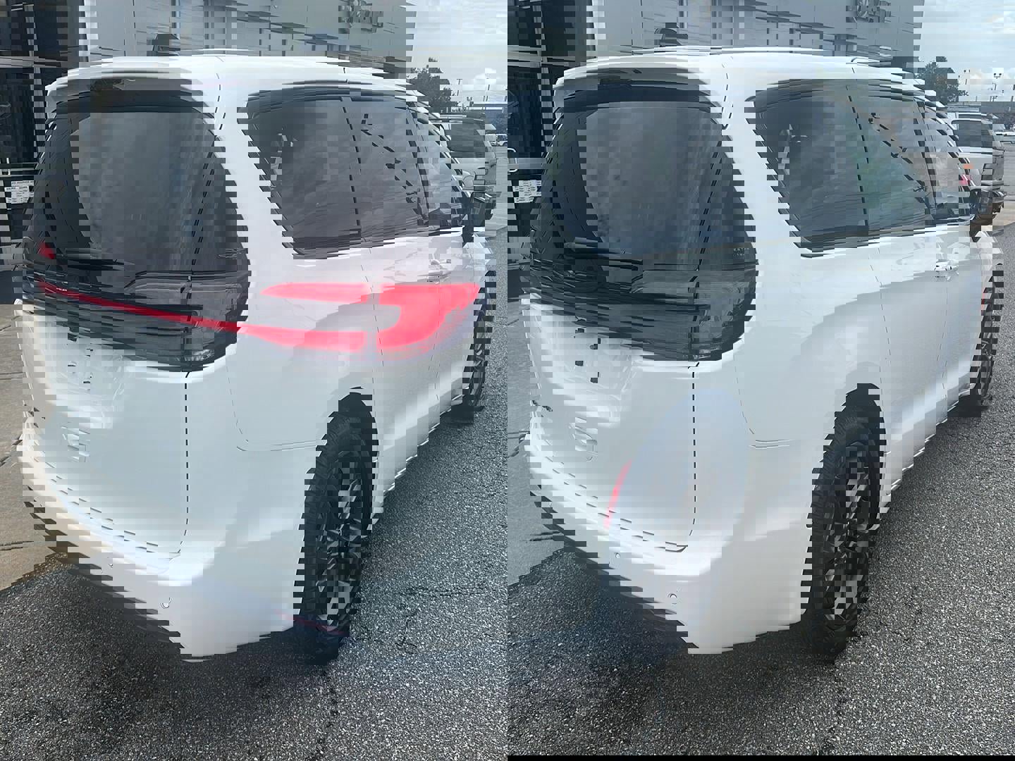 New 2026 Chrysler Pacifica Select image 8