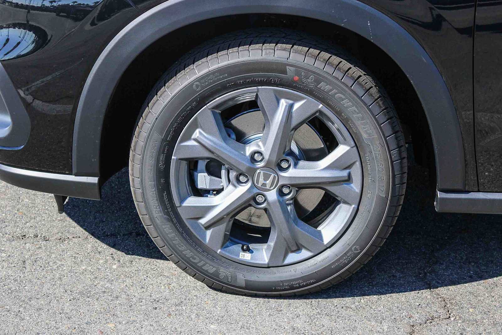 New 2026 Honda HR-V LX image 9