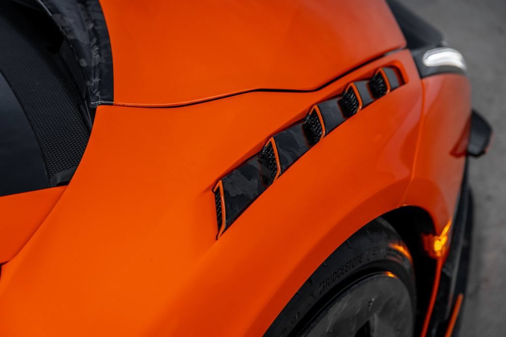 Used 2024 Lamborghini Revuelto AWD/4WD image 27