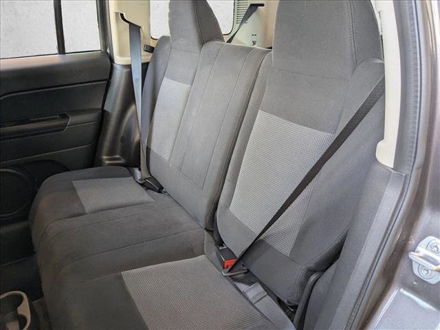 Used 2015 Jeep Patriot Sport w/ Power Value Group AWD/4WD image 15