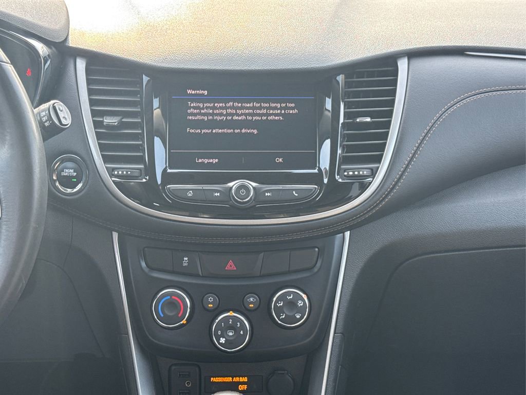 Used 2020 Chevrolet Trax LT w/ Driver Confidence Package image 18