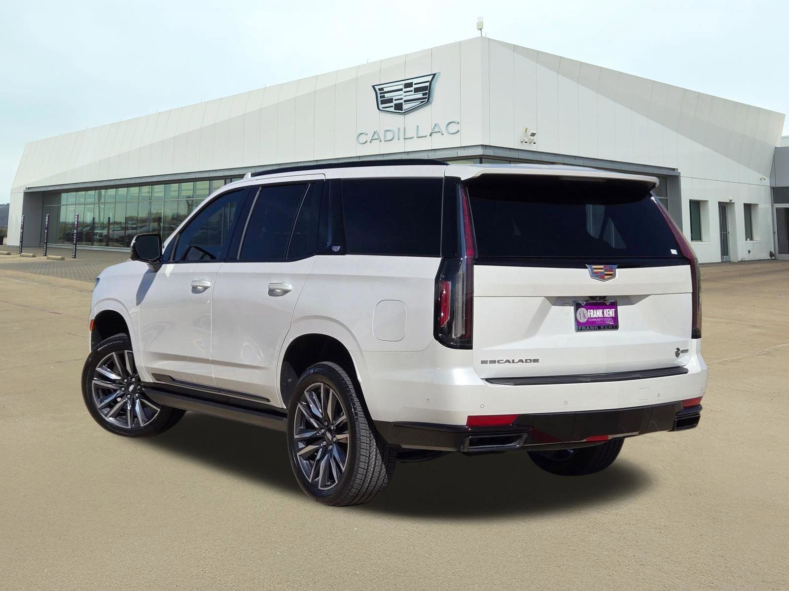 Used 2023 Cadillac Escalade Sport w/ Touring Package image 4