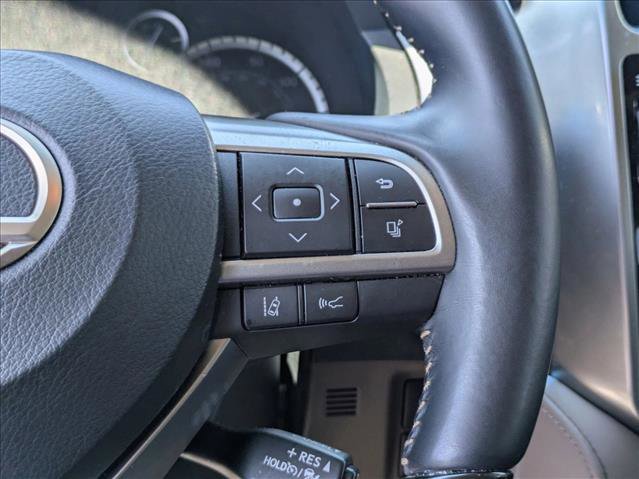 Used 2023 Lexus GX 460 Luxury w/ Accessory Package AWD/4WD image 13