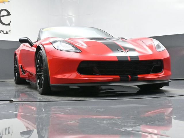 Used 2017 Chevrolet Corvette Z06 RWD image 3