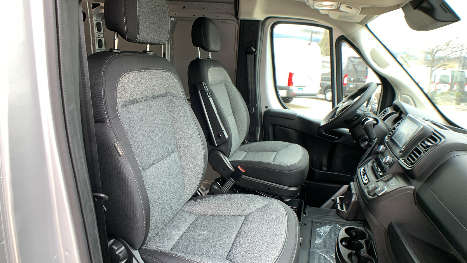 New 2026 RAM ProMaster 2500 w/ Convenience Group FWD image 20