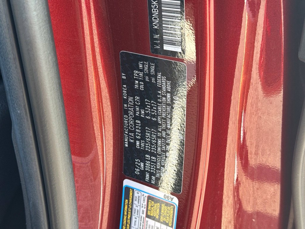 Used 2026 Kia Carnival FWD image 45