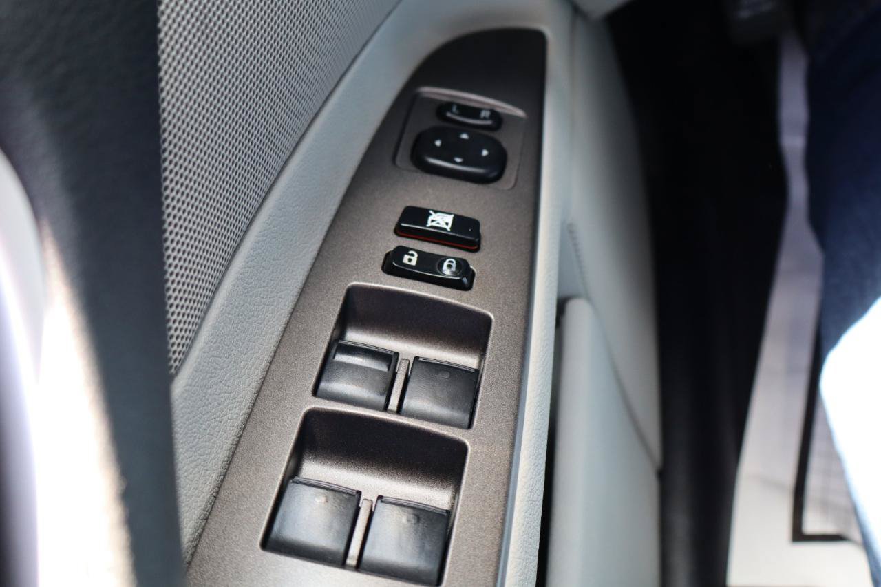 Used 2010 Lexus IS 250 w/ Preferred Accessory Package RWD image 24