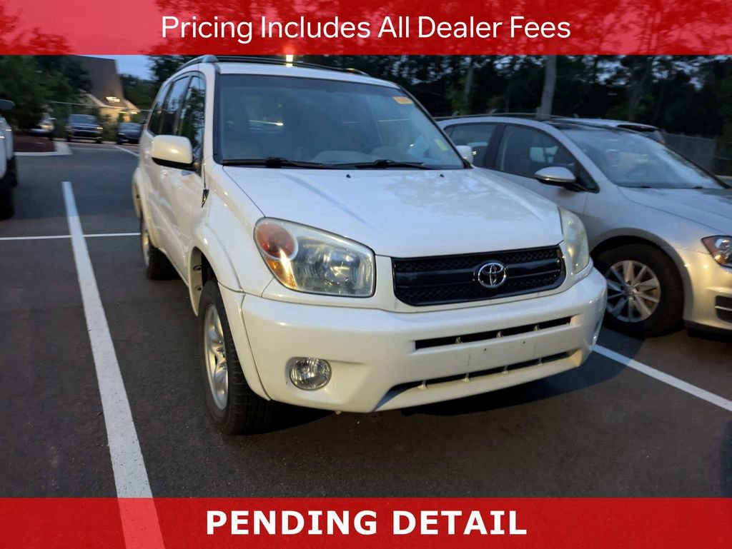 Used 2005 Toyota RAV4 4WD image 1