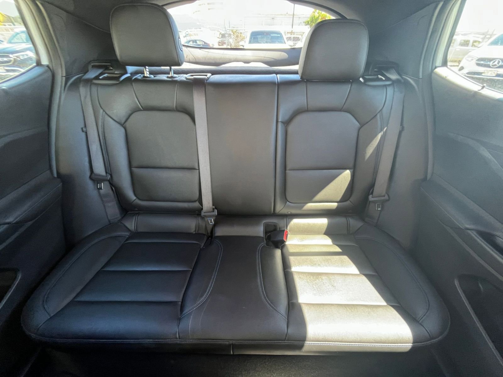 Used 2025 Buick Envista Sport Touring image 34