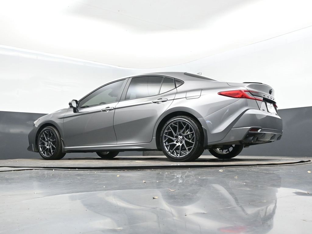 Used 2025 Toyota Camry XSE image 41