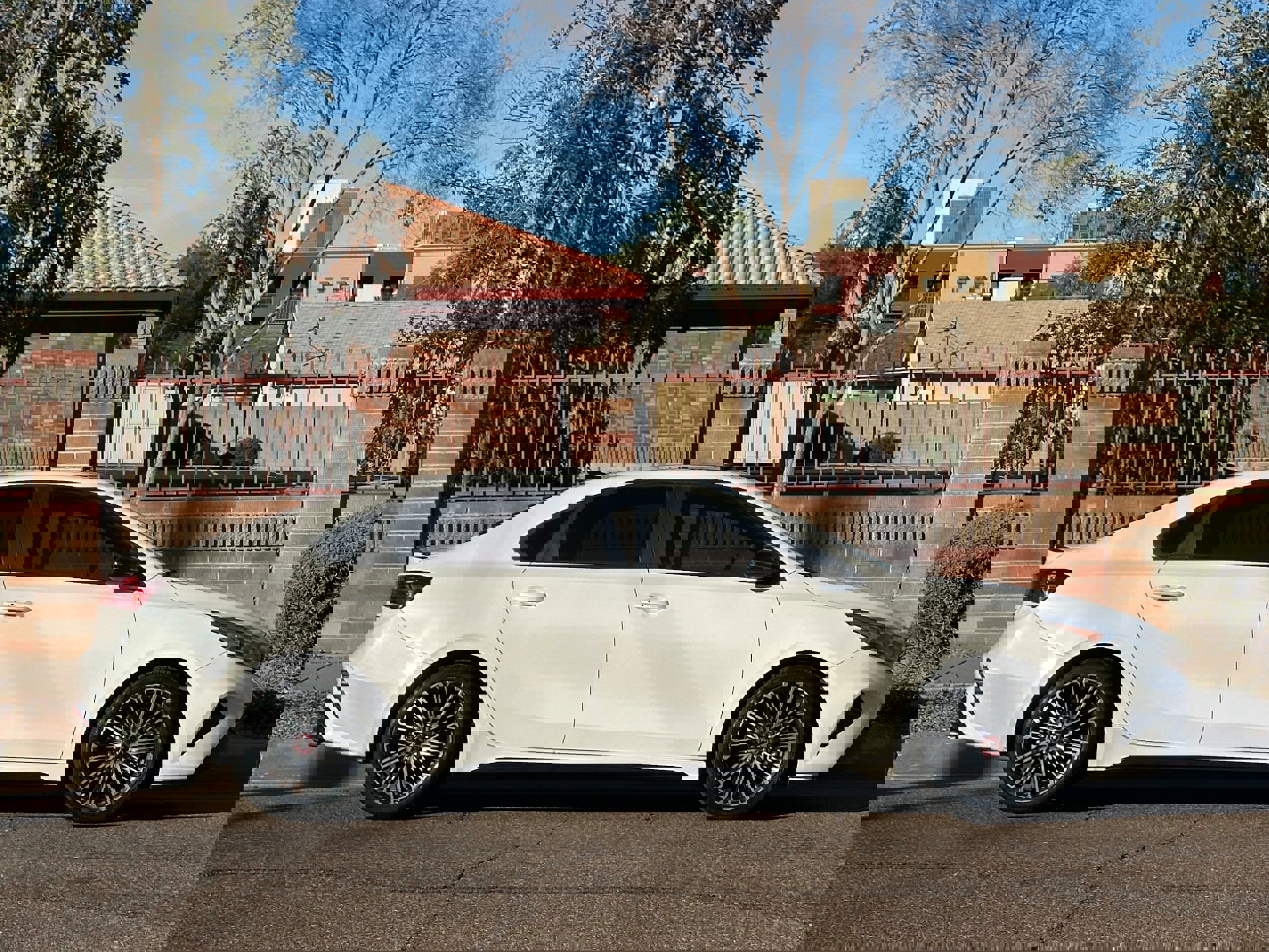 Used 2023 Kia Forte GT w/ GT2 Package image 9