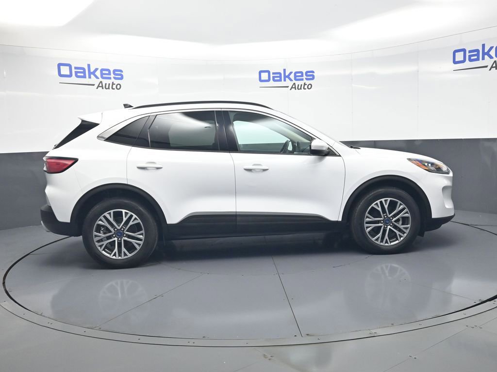 Used 2020 Ford Escape SEL AWD/4WD image 9