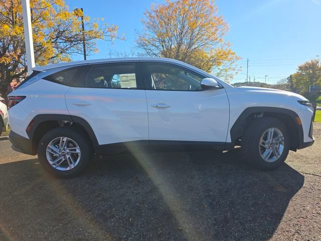 New 2026 Hyundai Tucson SE image 22